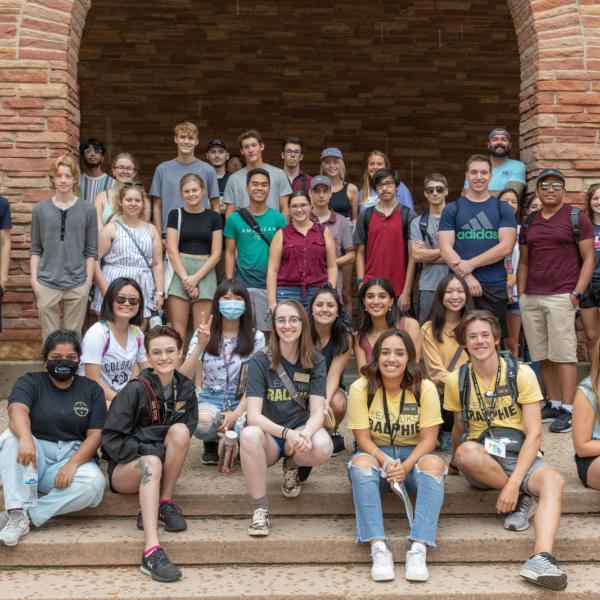 Journey Leaders and students during Fall Welcome