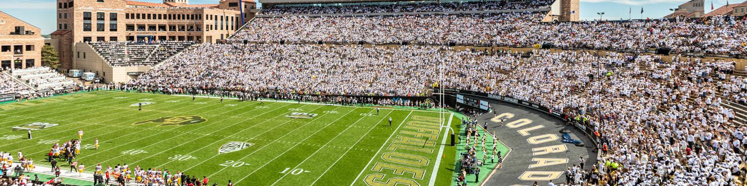An aerial photo of a CU Buffs football game