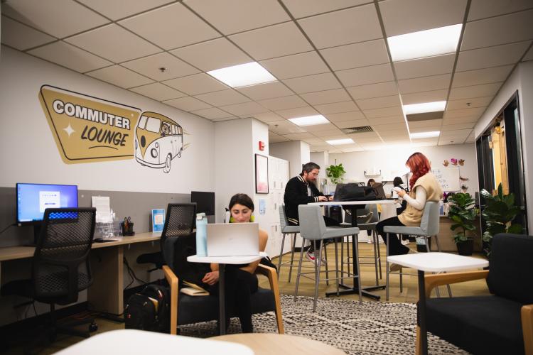 Commuter Lounge