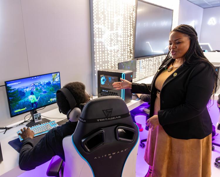 Gaming Lounge