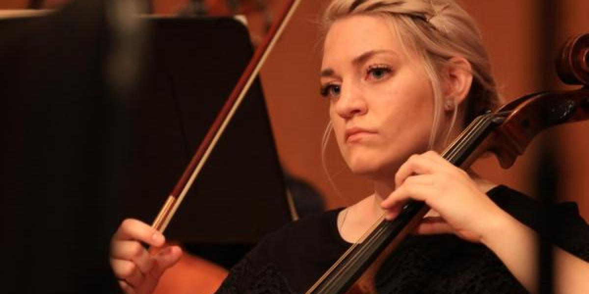 student with cello