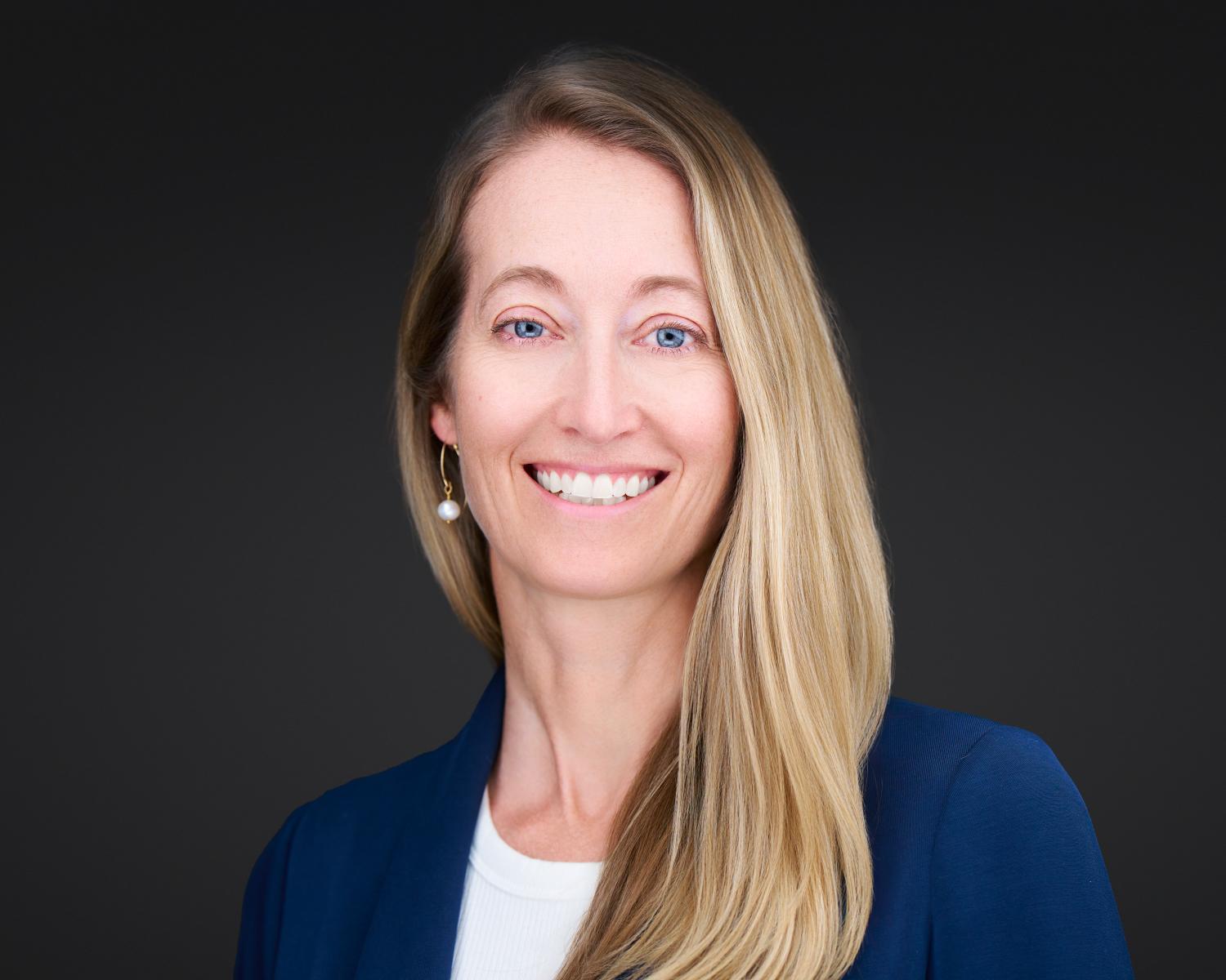Cara Carmichael headshot