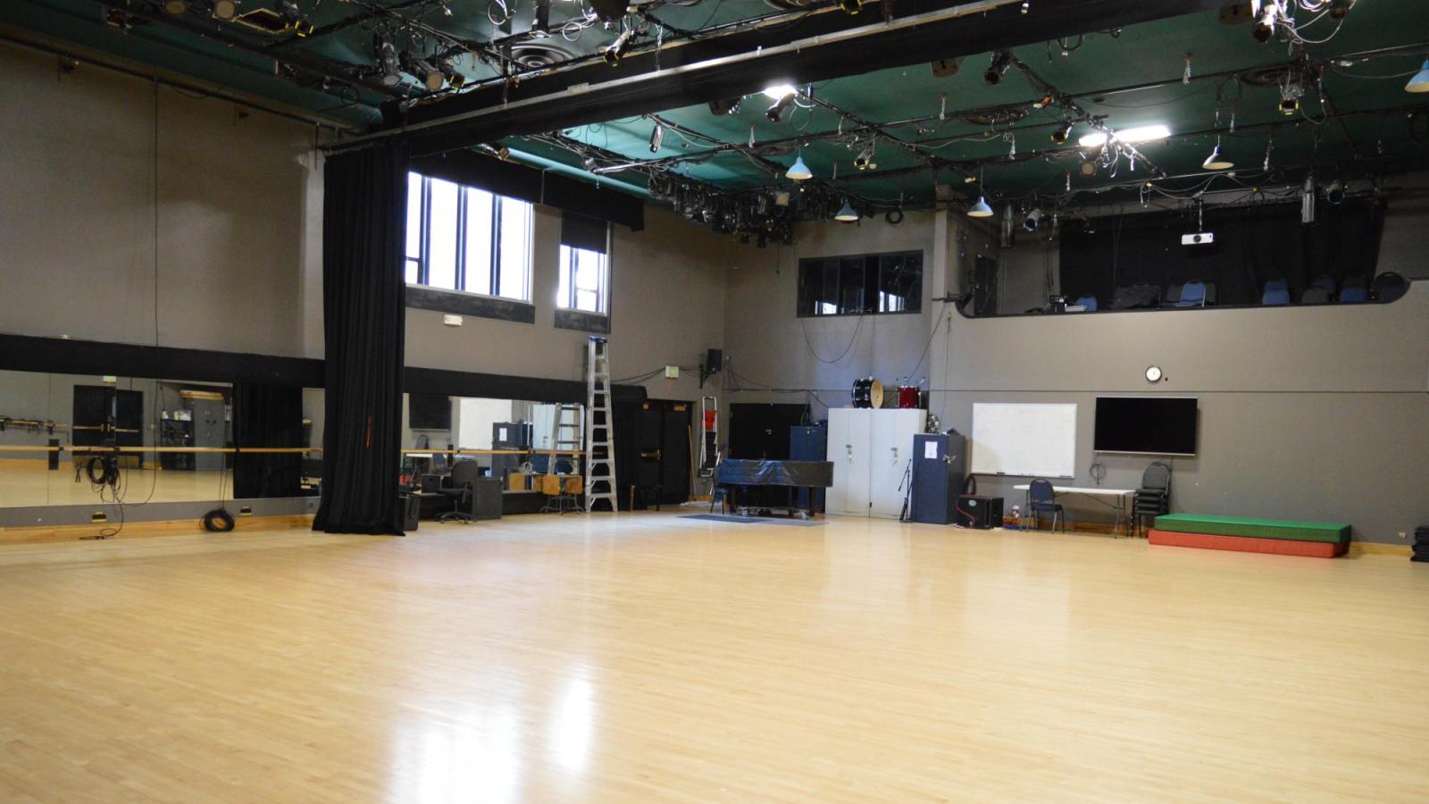 Irey Dance Theatre