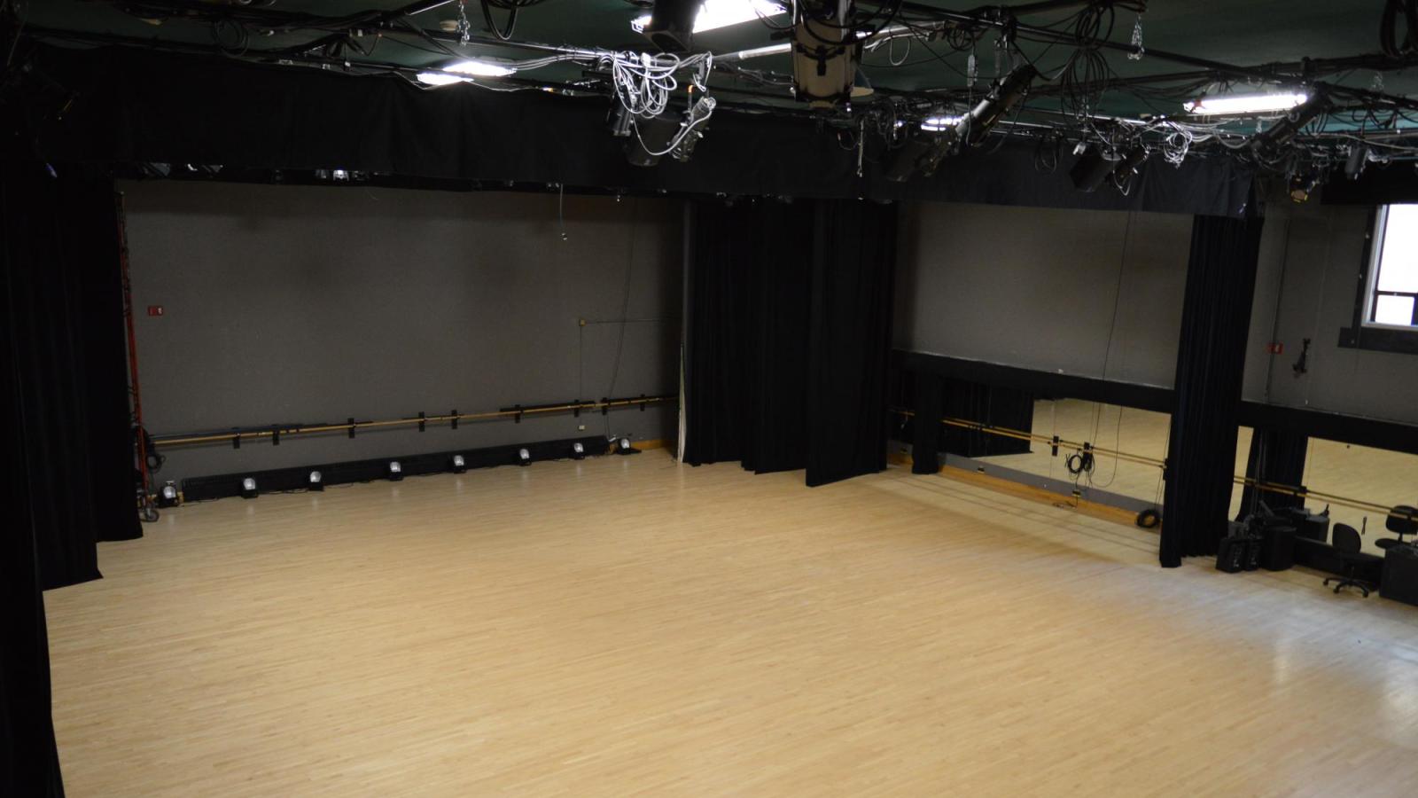 Irey Dance Theatre