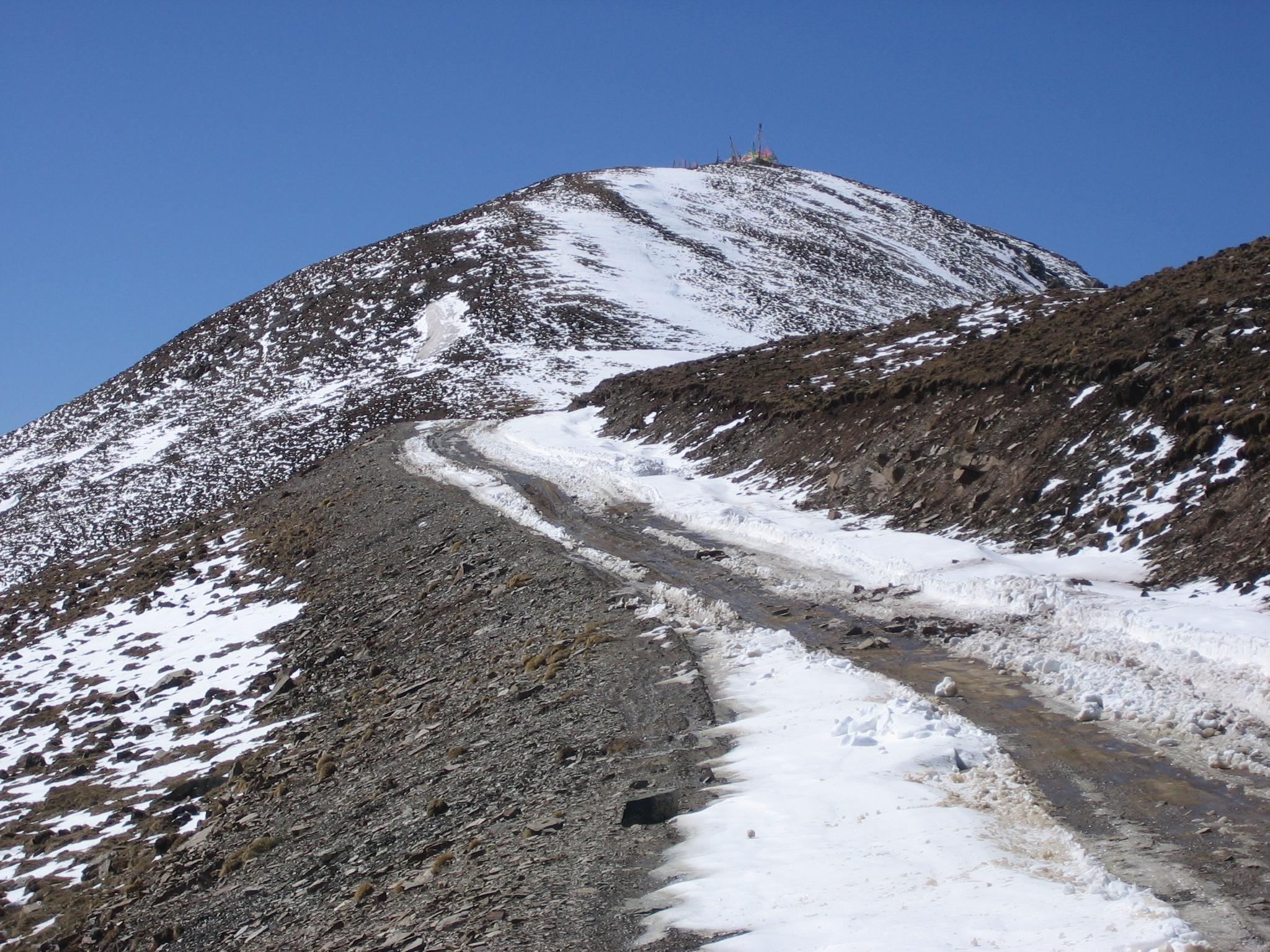 Mountain Pass on Road from Padma to Serta