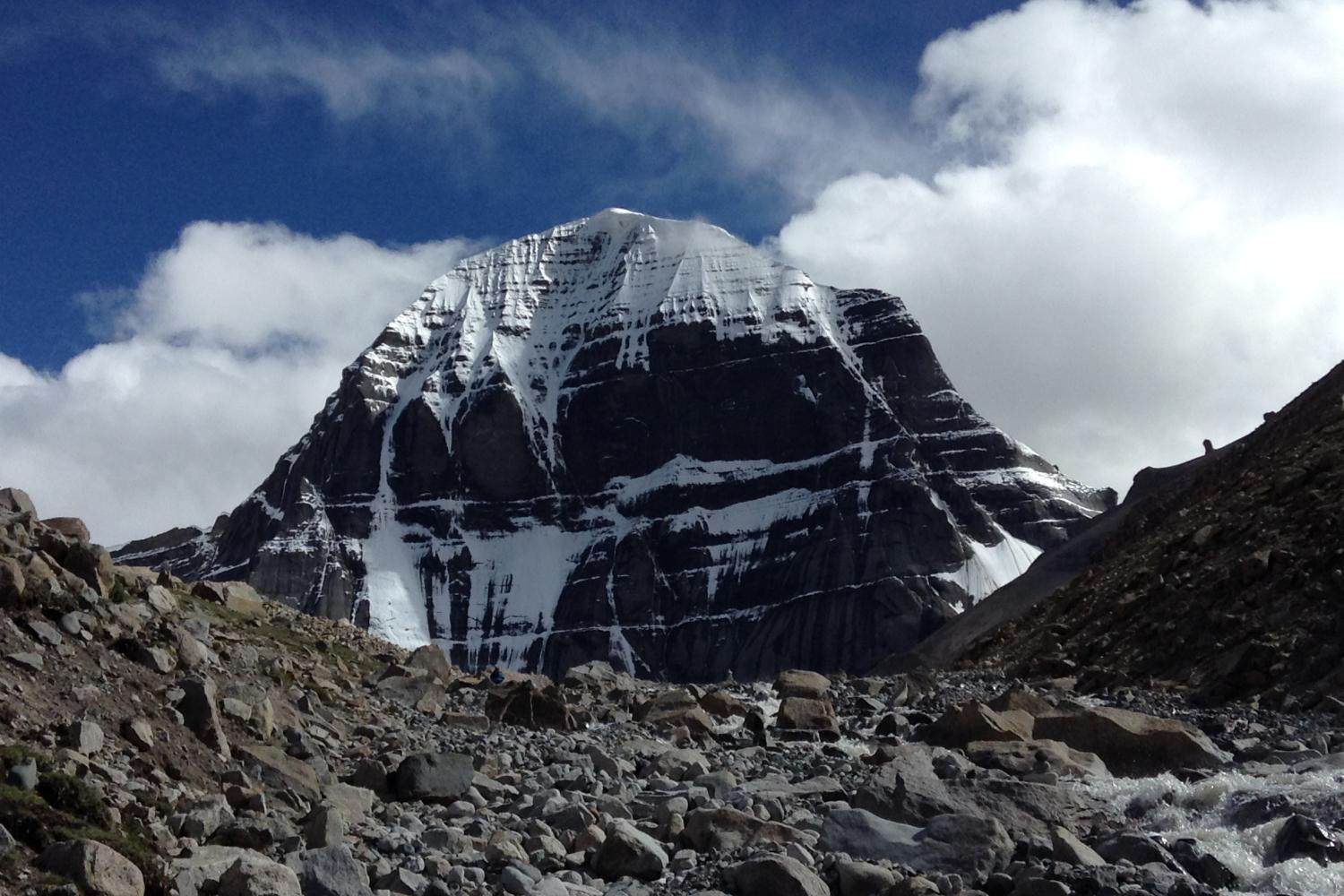 blue sky and Kailash