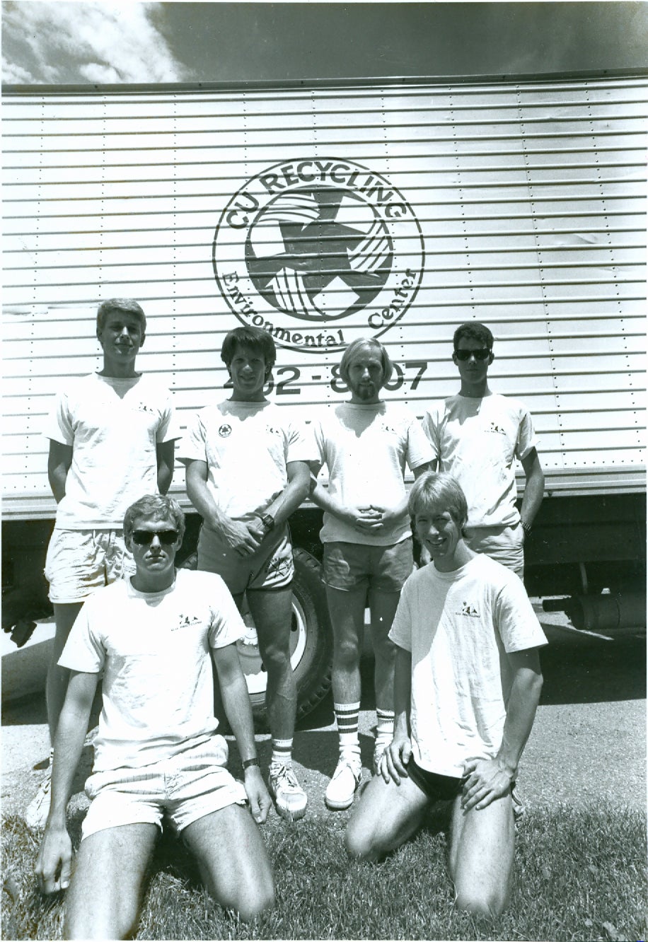 Students in the CU Recycling program in 1990
