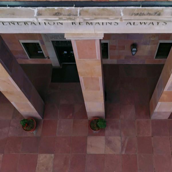 Norlin Library columns