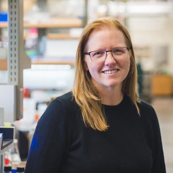 Kristi Anseth in the lab