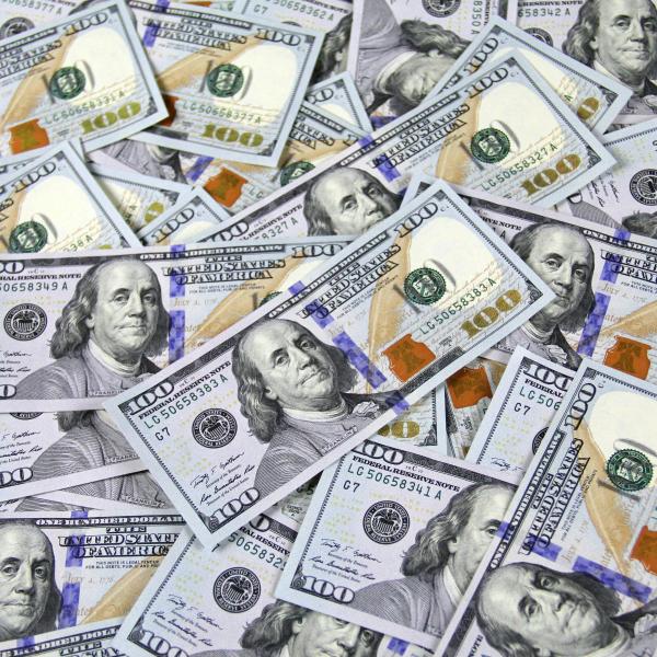 Hundred dollar bills.