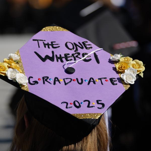 Graduation cap decorated in the style of the TV show Friends