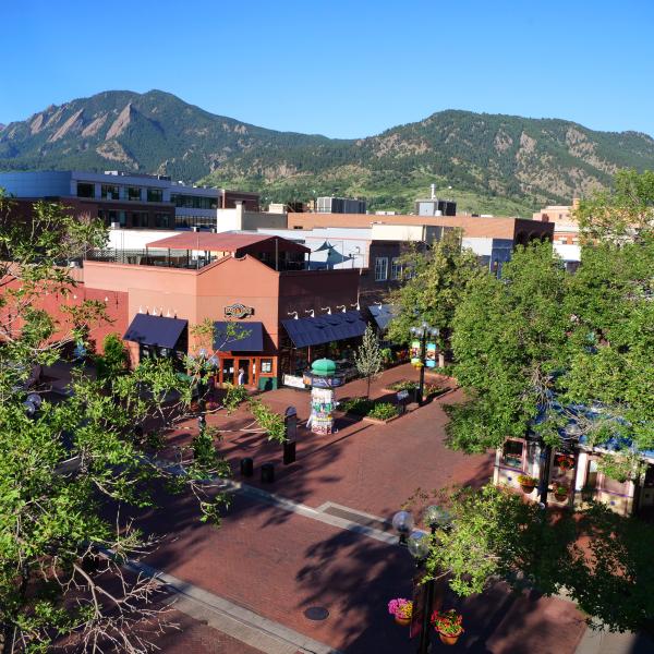 Empty Pearl Street Mall on a summer morning