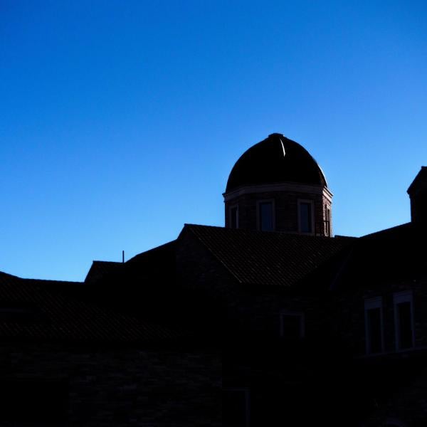 Silhouette of the Leeds building