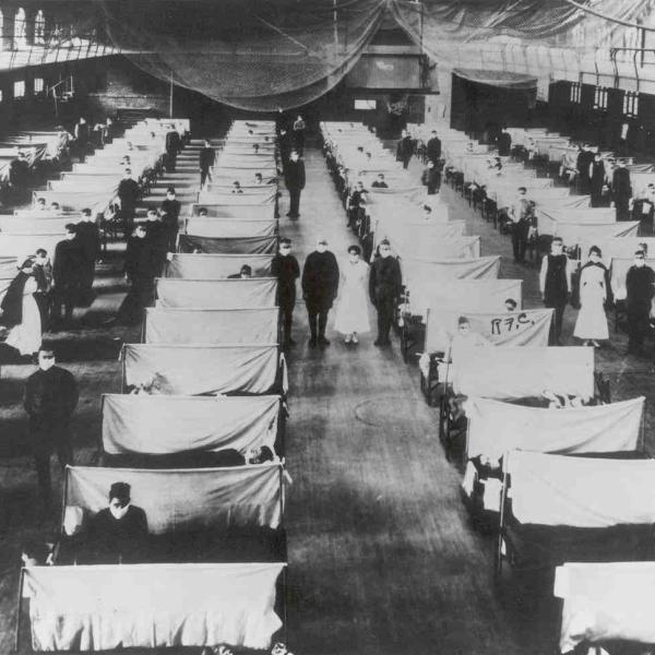 a hospital ward during the flu epidemic of 1918