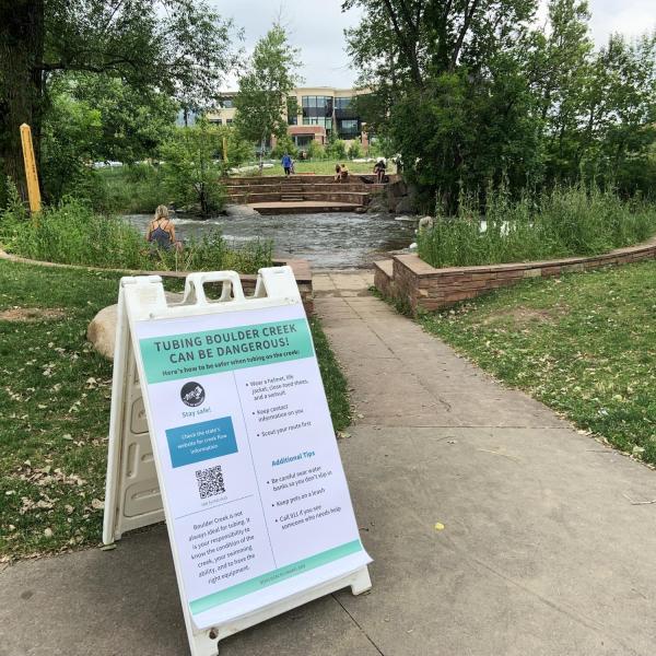 Safety sign at Boulder Creek