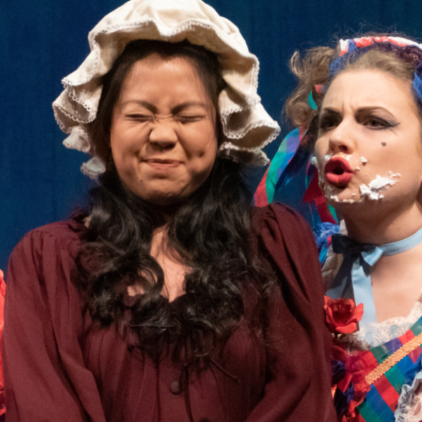 Opera singers in costume