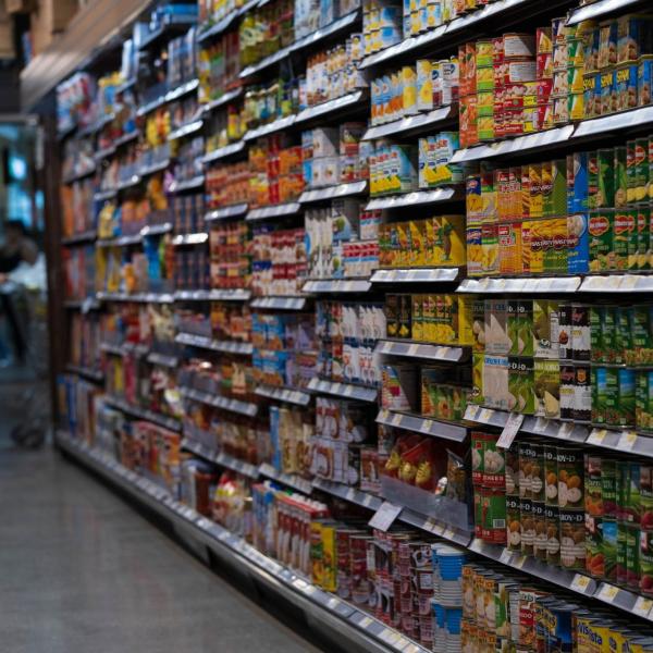 A grocery aisle.