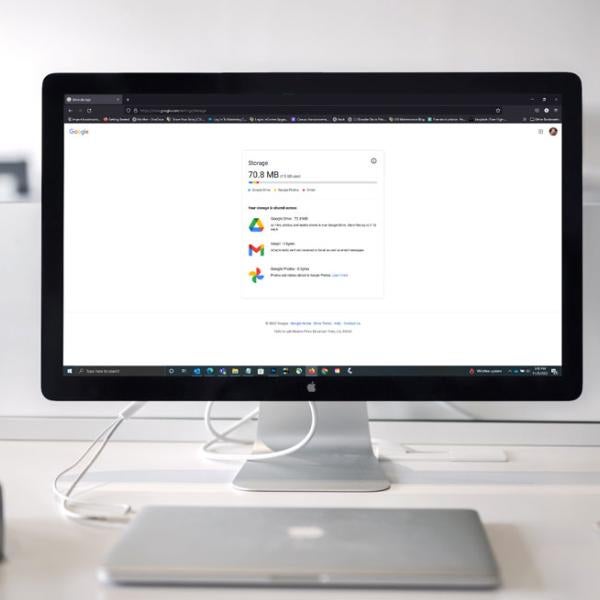 Computer screen