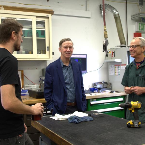 Sen. John Hickenlooper speaks with JILA's Kyle Thatcher and Hans Green