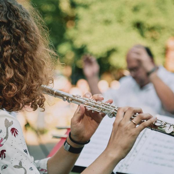flautist playing outside