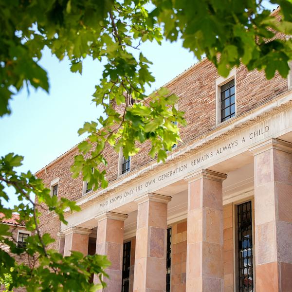 Norlin Library entrance