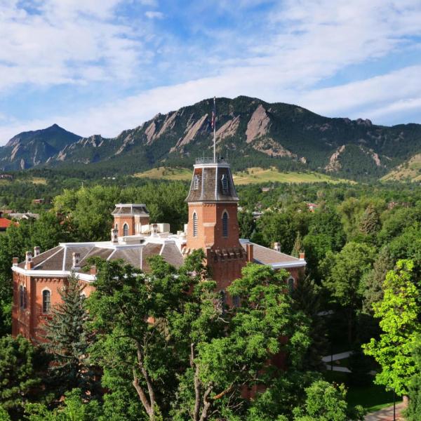 Old Main building on campus