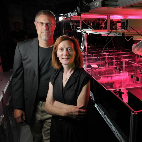 margaret murnane and henry kapteyn standing in their lab