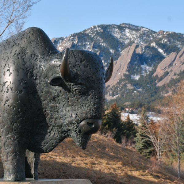 Ralphie statue