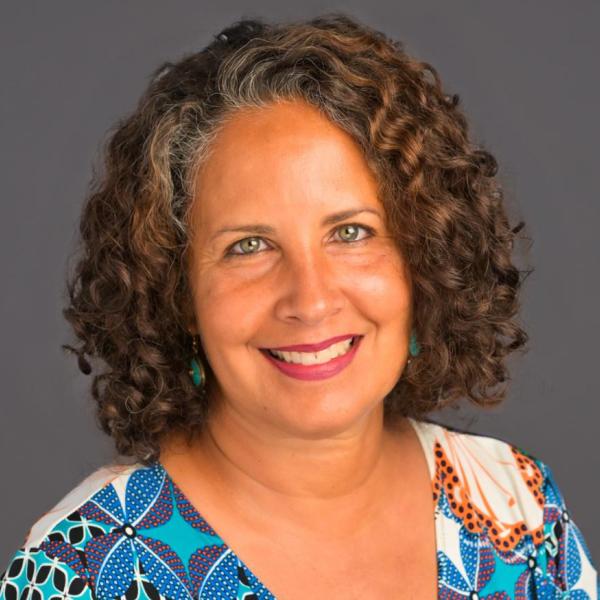 Suzette Malveaux