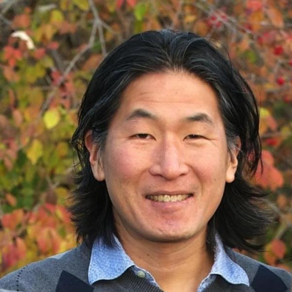 Albert Kim headshot