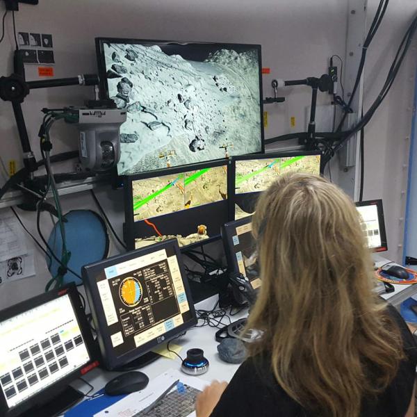 Horodyskyj practices landing on an asteroid from inside the HERA