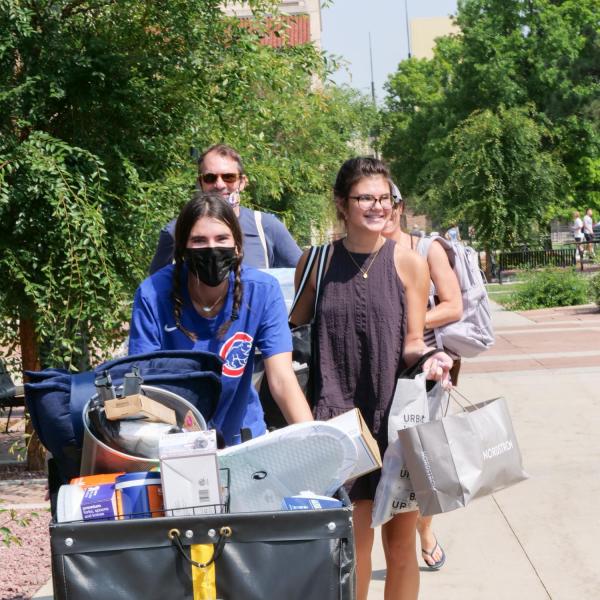 Students, parents and staff move in on Tuesday, Aug. 17, 2021. (Photo by Glenn Asakawa/University of Colorado)