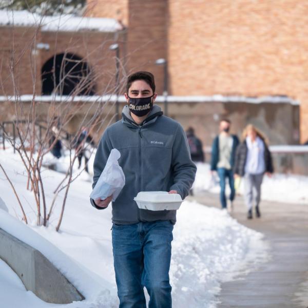 Students wear masks and stay safe during the first week of in-person instruction in the 2021 Spring semester. (Photo by Glenn Asakawa/University of Colorado)