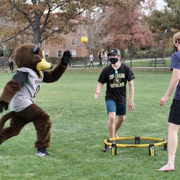Chip tours the CU Boulder main campus to rally students before the CU’s season-opening football game against UCLA on Saturday, Nov. 7, 2020. (Photo by Casey A. Cass/University of Colorado)