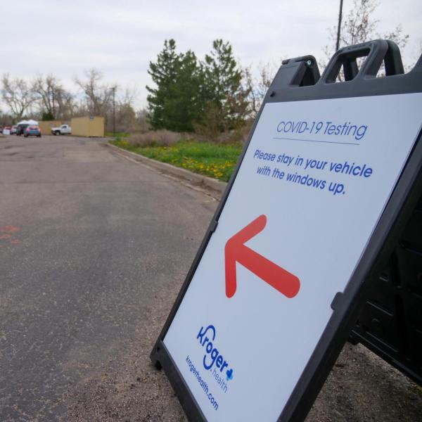 King Soopers partnered with the Colorado Emergency Operations Center to offer free COVID-19 drive-thru testing at the CU Boulder campus. (Photo by Patrick Campbell/University of Colorado)