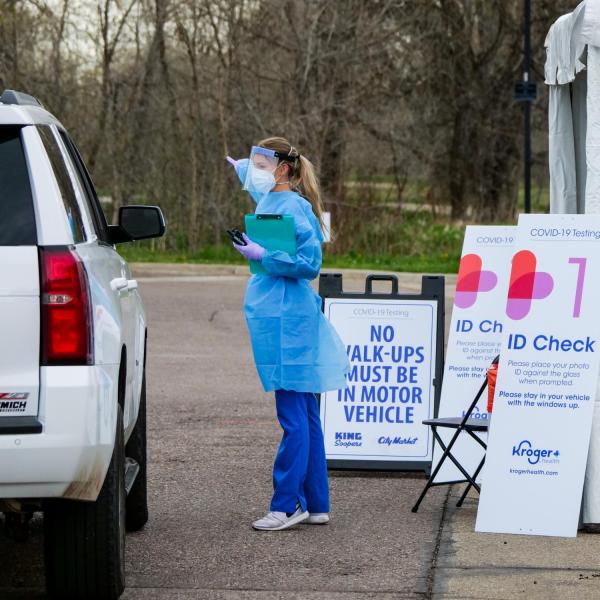 King Soopers partnered with the Colorado Emergency Operations Center to offer free COVID-19 drive-thru testing at the CU Boulder campus. (Photo by Patrick Campbell/University of Colorado)