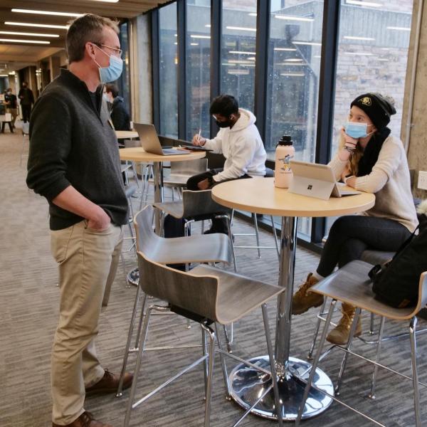 Donuts with the engineering dean, Keith Molenaar. Photo by Casey A. Cass.