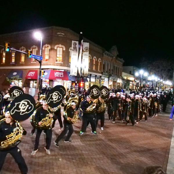 2017 Homecoming Parade at Pearl Street Mall