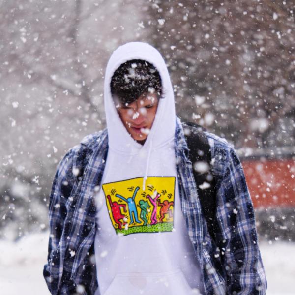 Snow on campus. Photo by Glenn Asakawa.