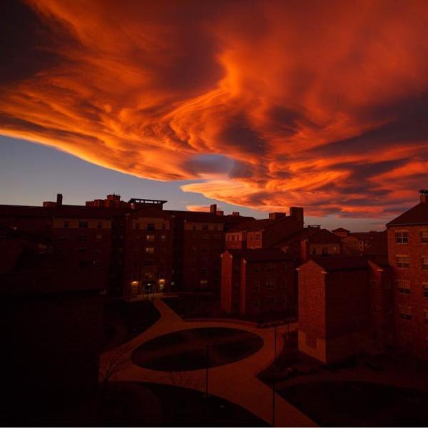 Sunset at Williams Village | Credit @dyan654
