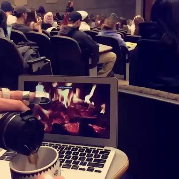 When you want to enjoy the snow but have to go to class ... | Credit @thejakeshake
