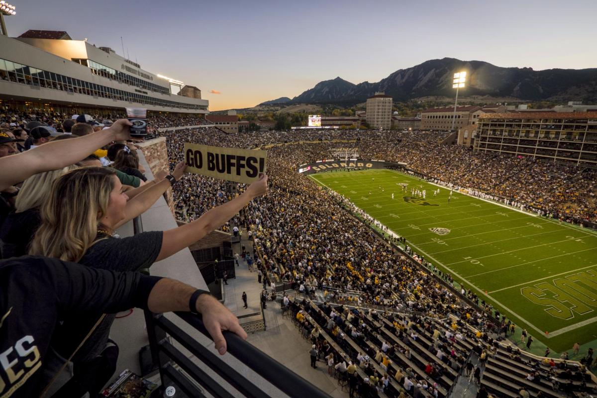 Folsom Field (Glenn Asakawa)
