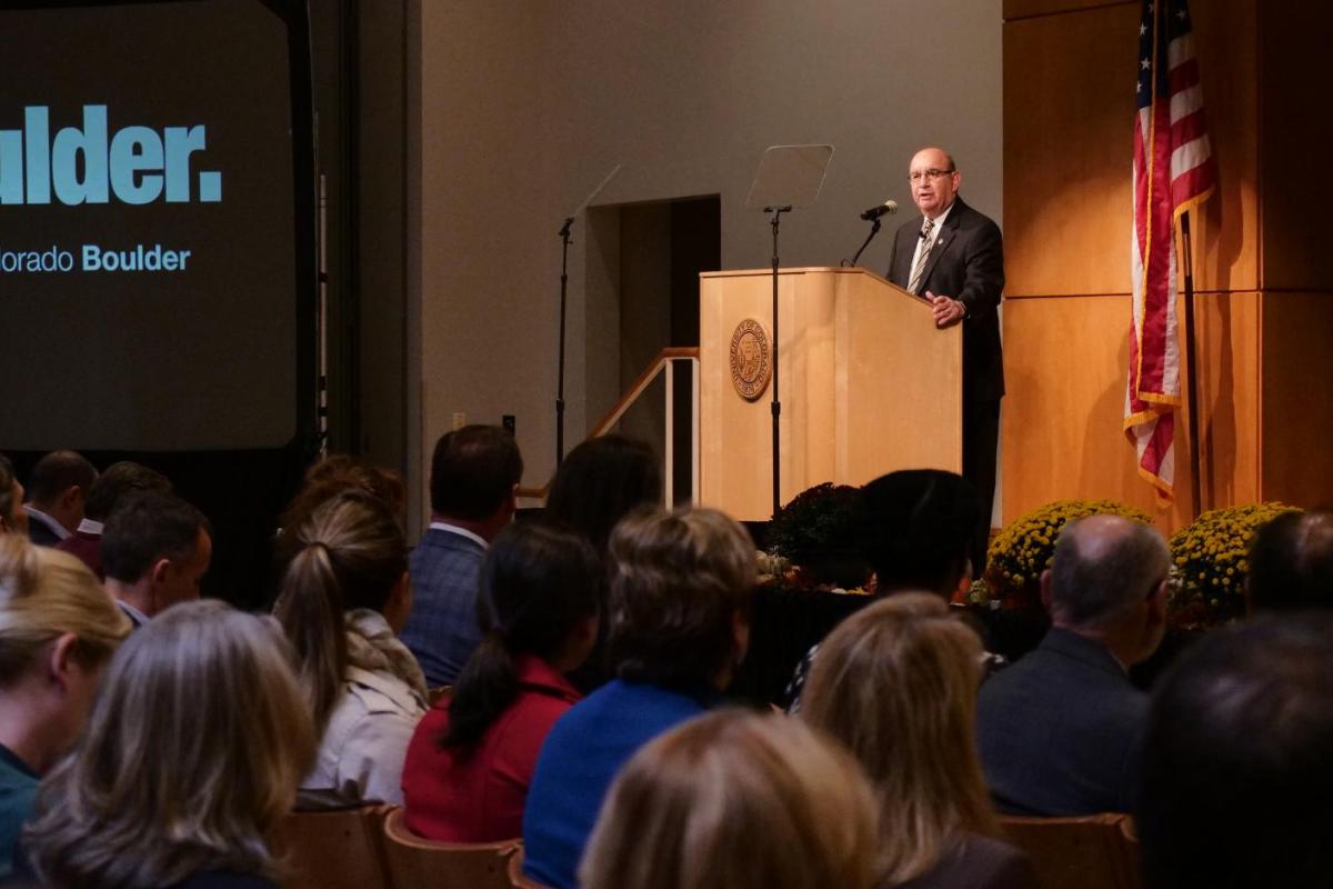 Chancellor Philip P. DiStefano makes announcement at State of the Campus 2017