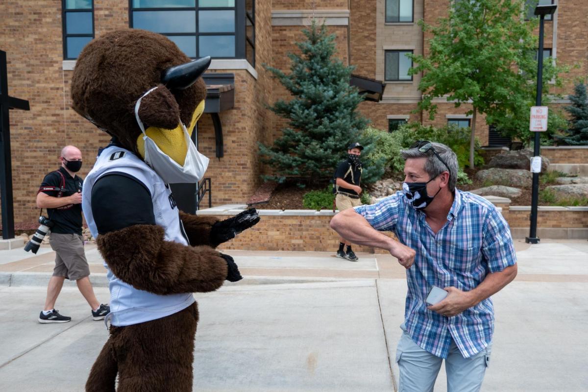 Chip the mascot paid a visit to students, families and volunteers who were helping with move-in in Williams Village.