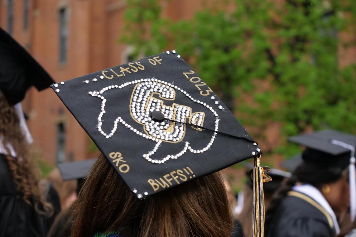Decorated grad cap that reads Class of 2023 Sko Buffs