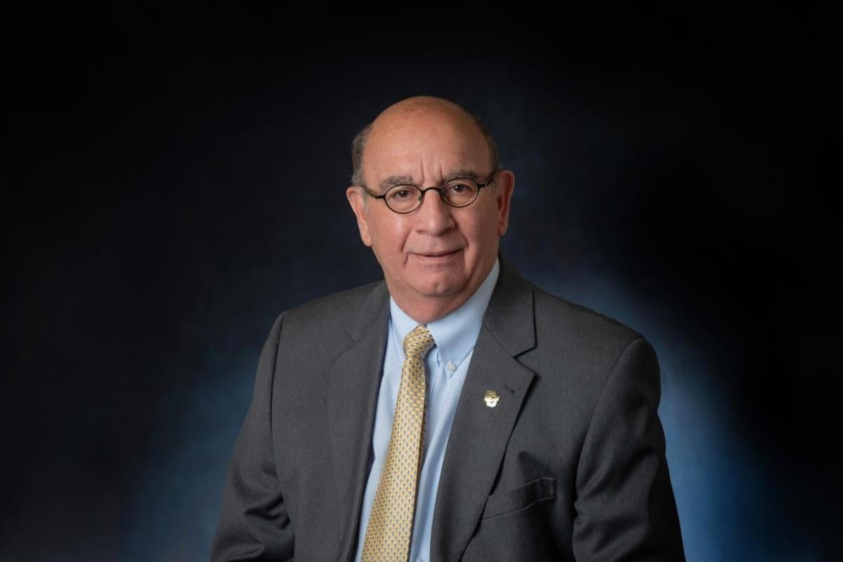 Chancellor Phil DiStefano