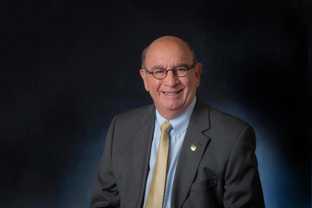 Chancellor Phil DiStefano