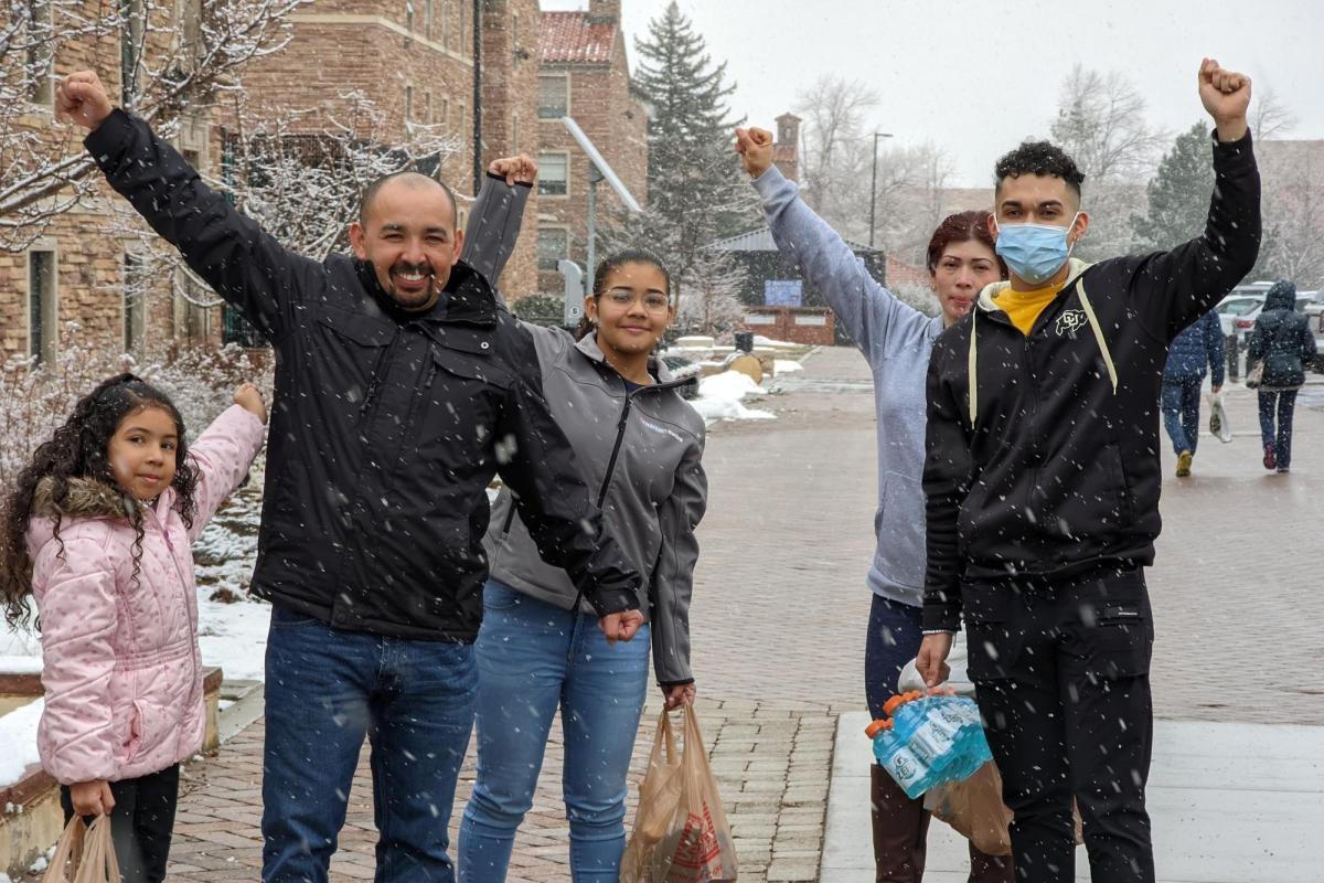 People visit the CU Boulder campus (Photo by Glenn Asakawa)