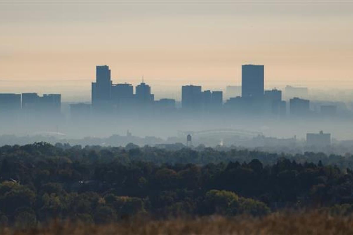Smog, also known as ground level ozone, shown here in Denver, is a growing problem in the western United States. Credit: National Renewable Energy Laboratory