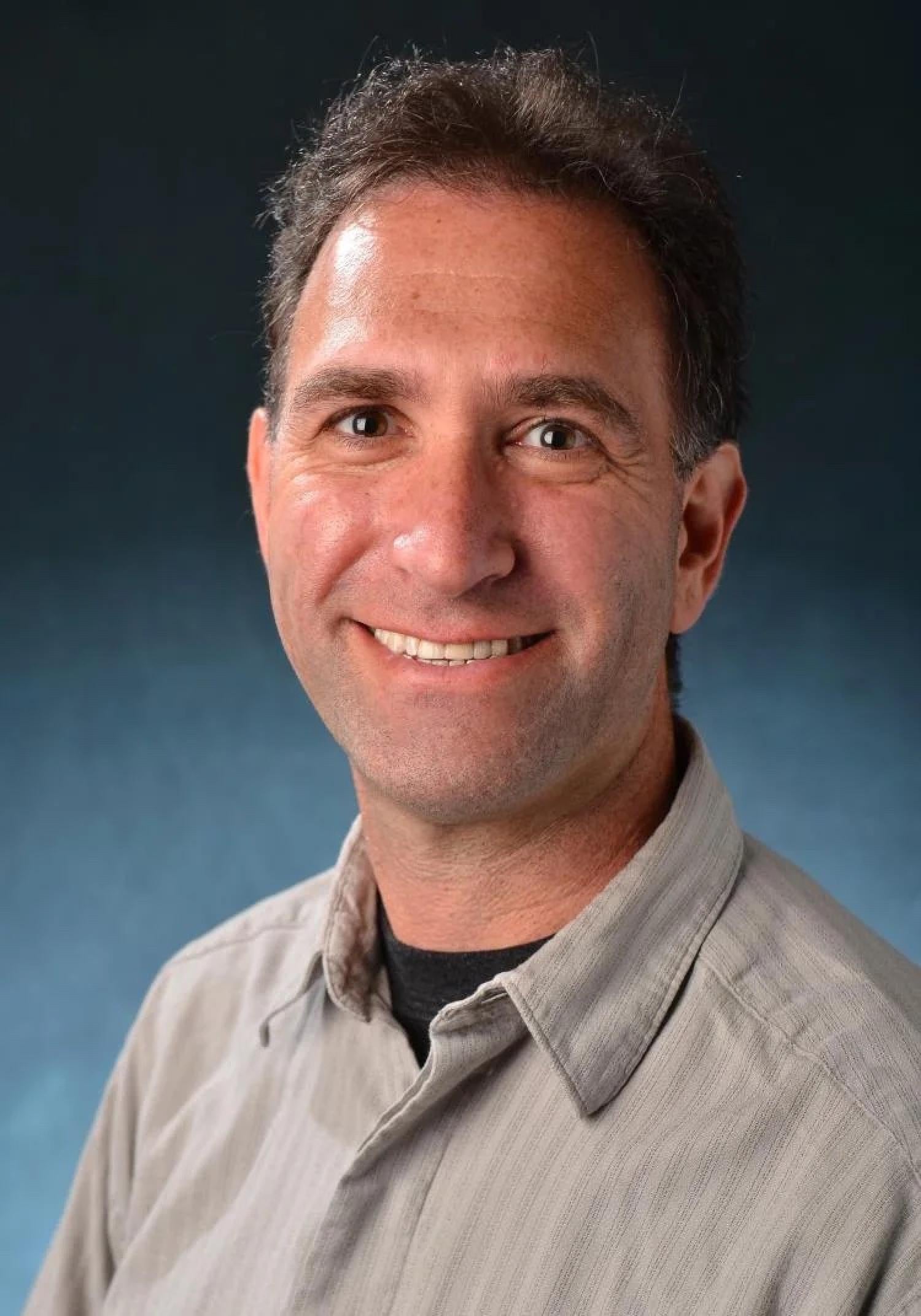 Kevin Welner headshot